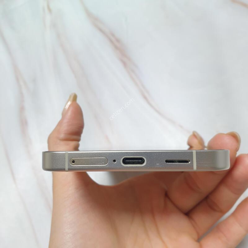SK ������ S24+ ���ο� 256G A�� �Ǹ��մϴ�