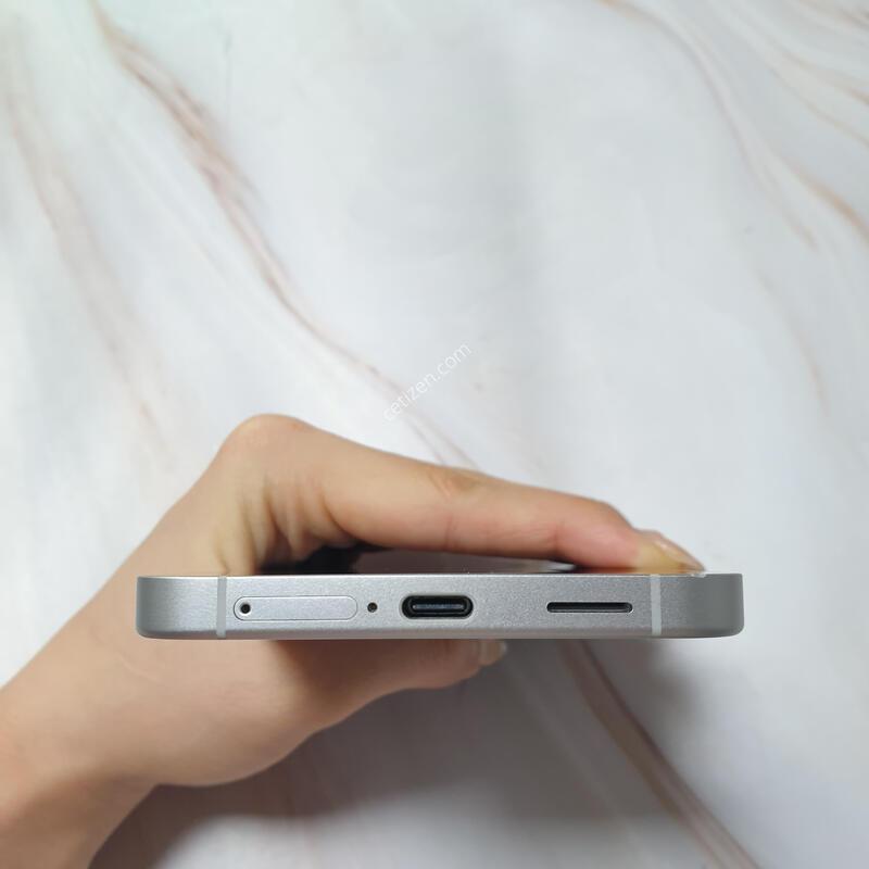 SK ������ S25FE ���� 256G ������ �Ǹ��մϴ�