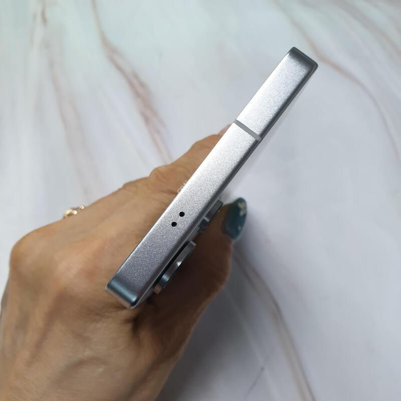 LG ������ S25��Ʈ�� ȭ��Ʈ 256G S�� �Ǹ��մϴ�