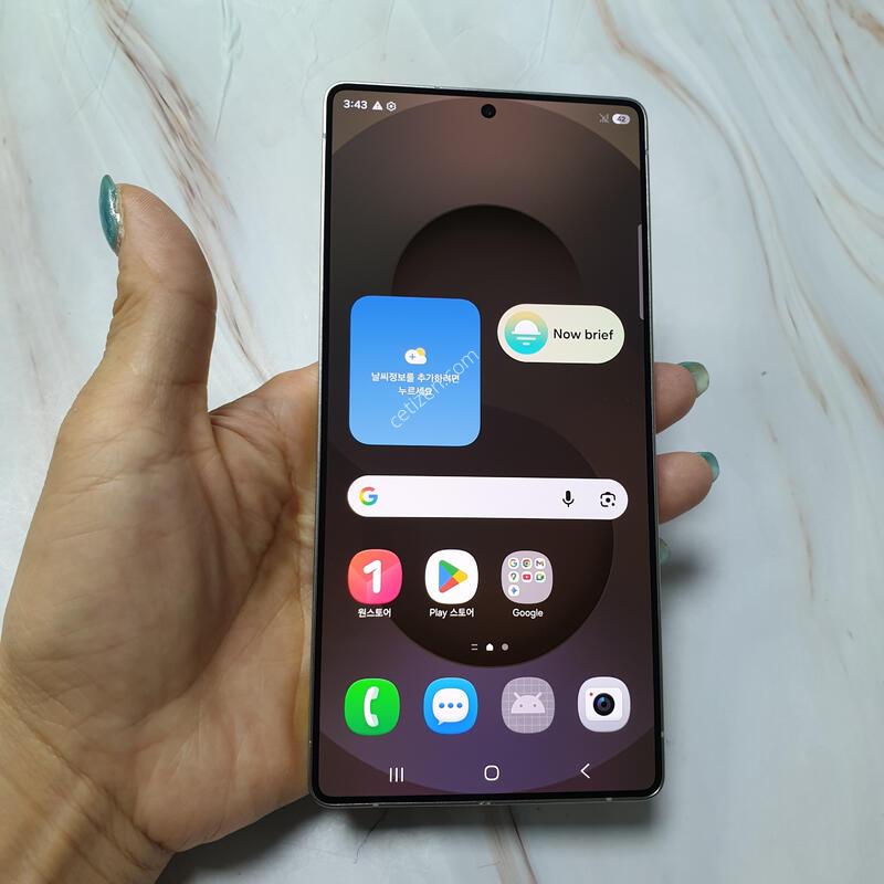 LG ������ S25��Ʈ�� ƼŸ���׷��� 512G S�� �Ǹ��մϴ�