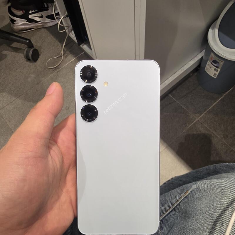 S25+ 256GB �Ǹ��մϴ�