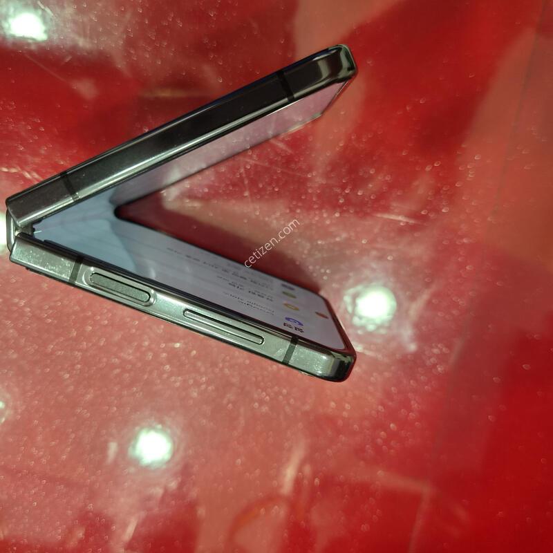 �ø�5 512g lcd ��1�� .�޴�������