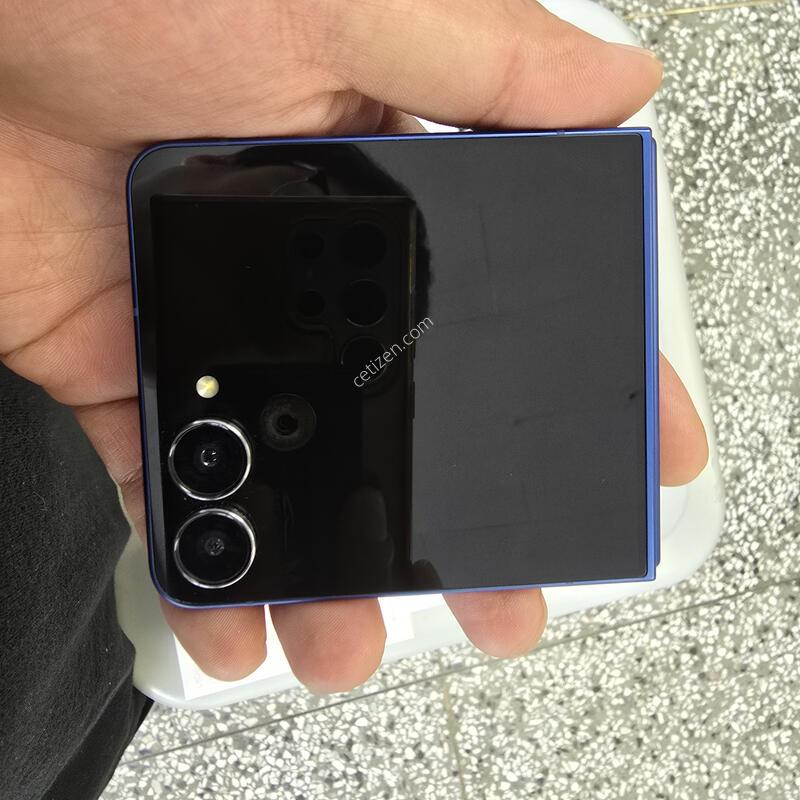 SK �ø�7(F766) ������� 512G �������� ����� �˴ϴ�
