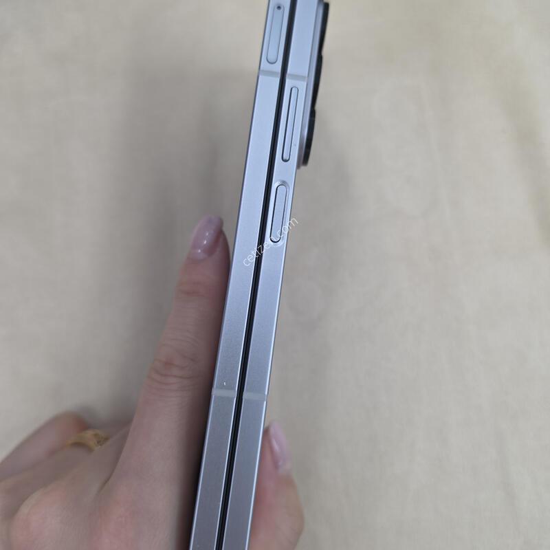 ����������6 512GB