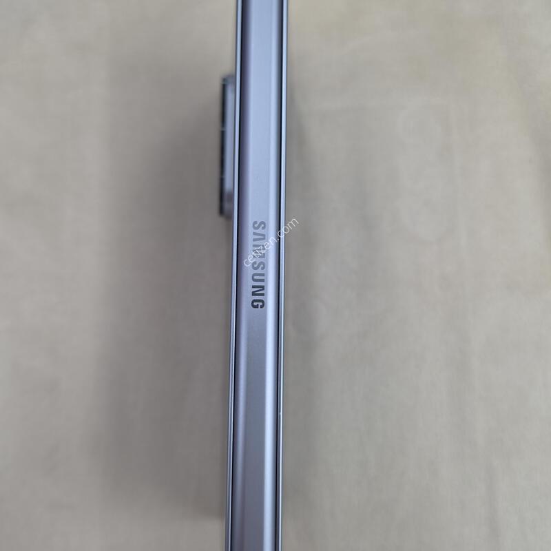 ����������6 512GB