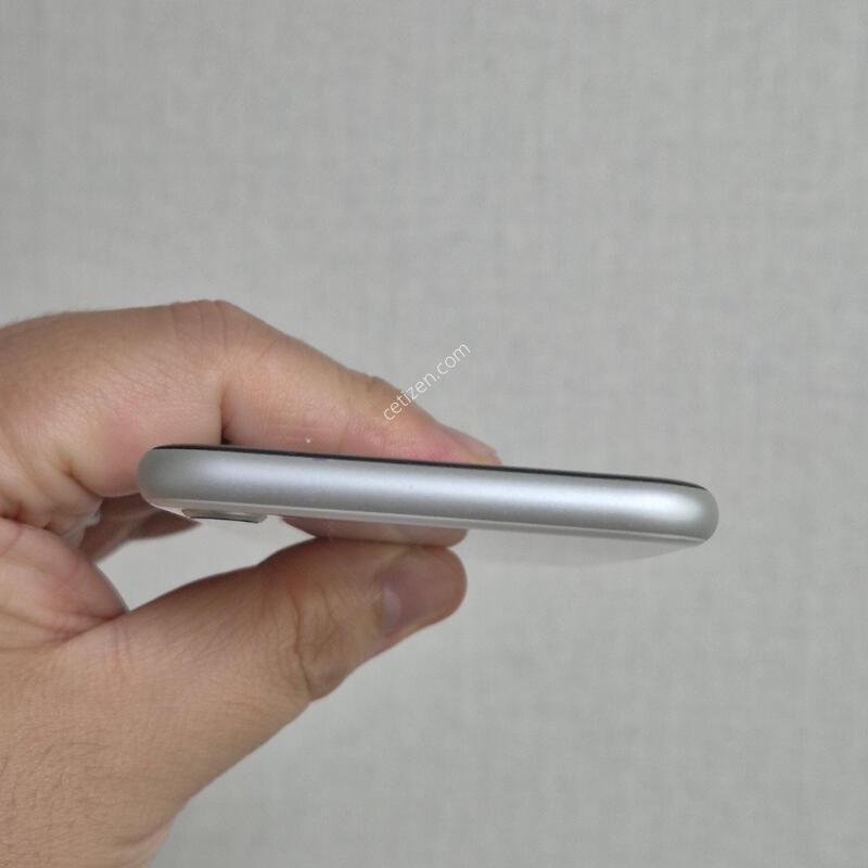 SE2 256GB ȭ��Ʈ AA�� 86%