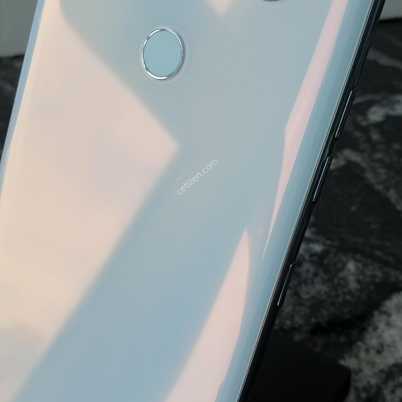 SK Q61 (Q630N) ȭ��Ʈ 64�Ⱑ (0423694)