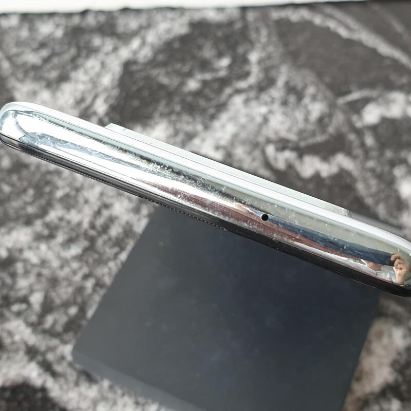 LG Q61 (Q630N) ȭ��Ʈ 64�Ⱑ (0473106)