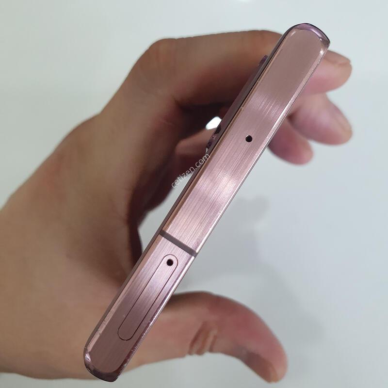 �����ó�Ʈ20 256G ���ܻ� ���±� �߰��� �����