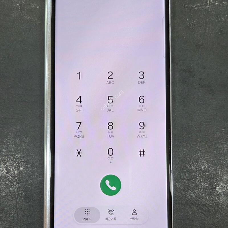 ����������5 ���̽����� 256GB �Ǹ��մϴ�.