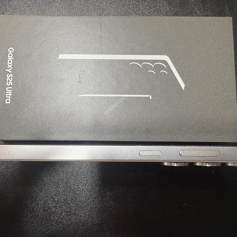 ������ S25 ��Ʈ�� ƼŸ���ǹ����� 256GB Ǯ�ڽ� �˴ϴ�