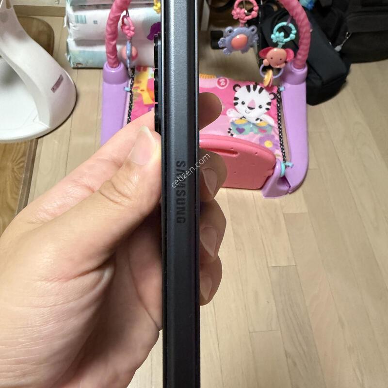 ������ Z����6 1TB ũ����Ƽ�� ���� �ڱ���