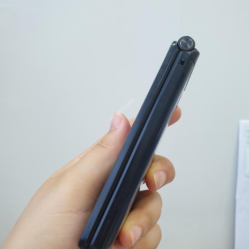 ����2 193