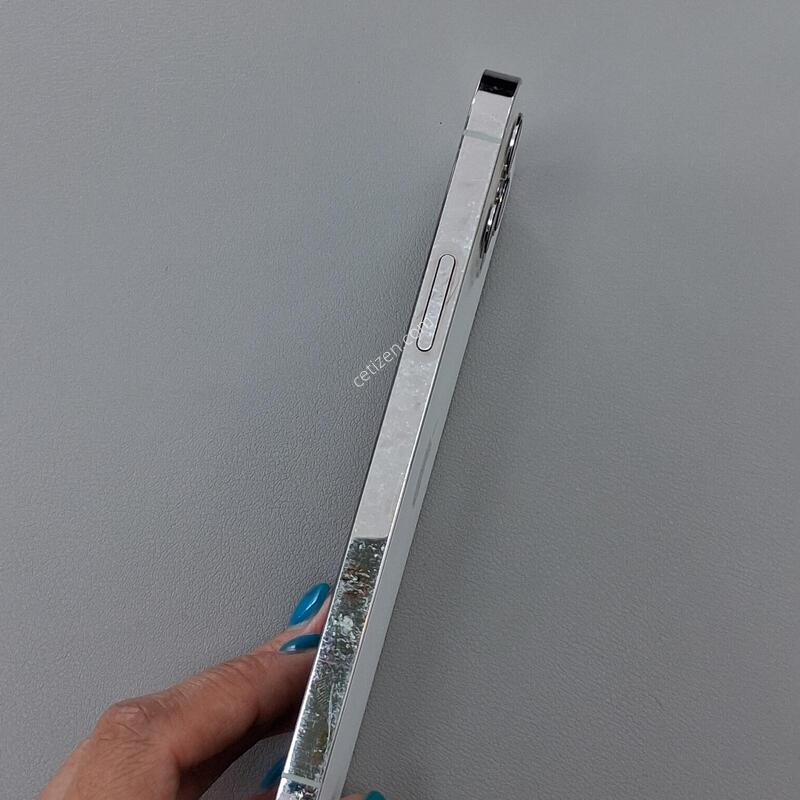 ������12���� 256GB �ǹ�