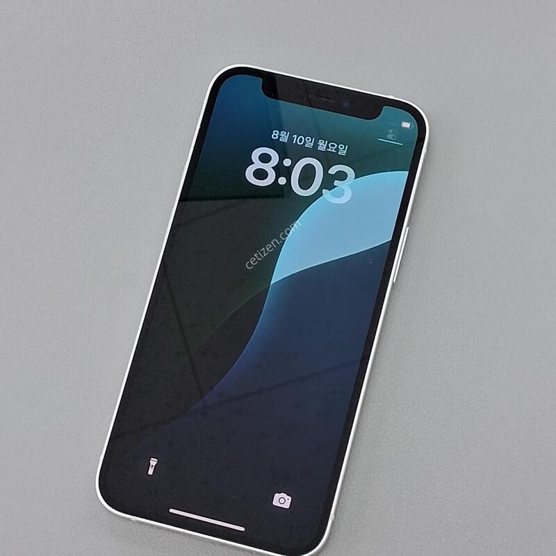 ������12�̴� 128GB ȭ��Ʈ