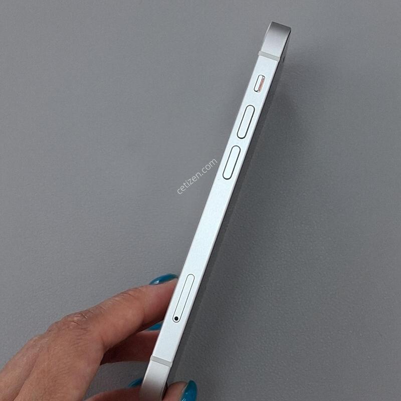 ������12�̴� 128GB ȭ��Ʈ