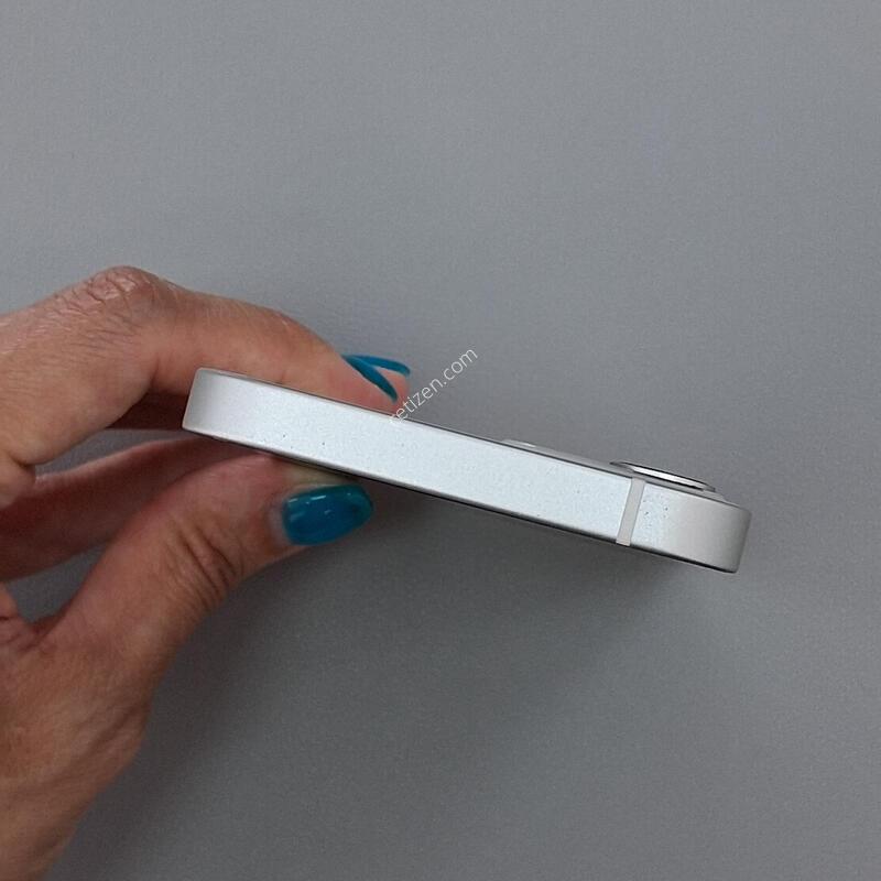 ������12�̴� 128GB ȭ��Ʈ
