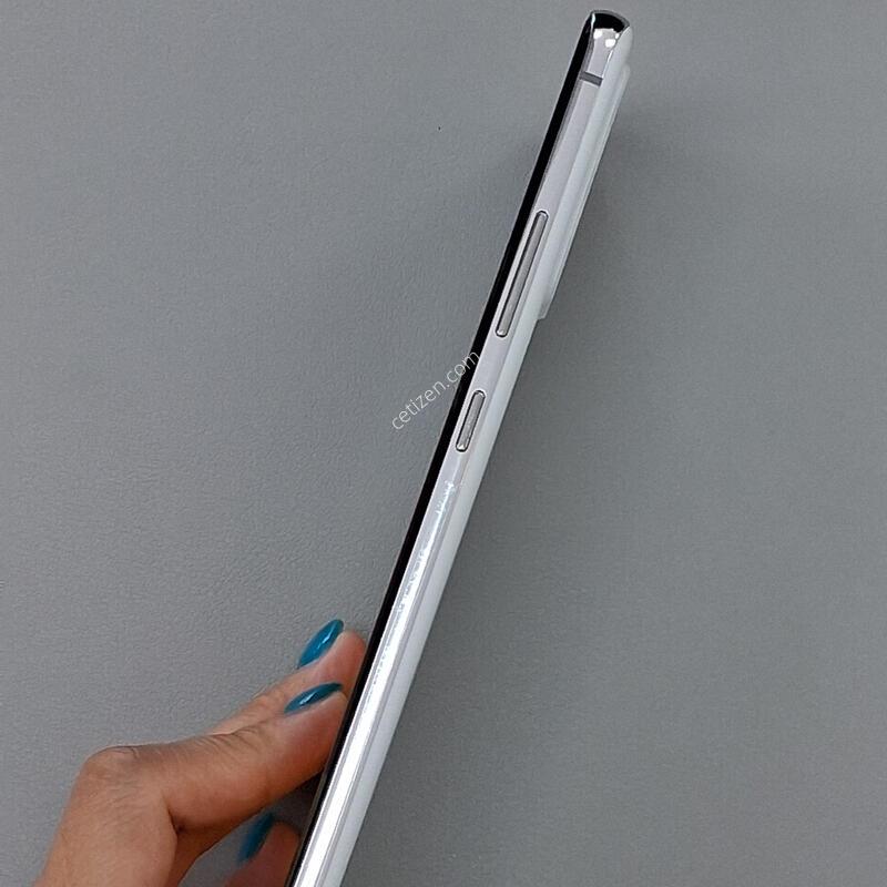 ������ ����2 128GB ȭ��Ʈ