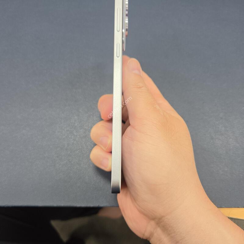 ������ S25���� 256�Ⱑ �������� ����� SS�� �˴ϴ�