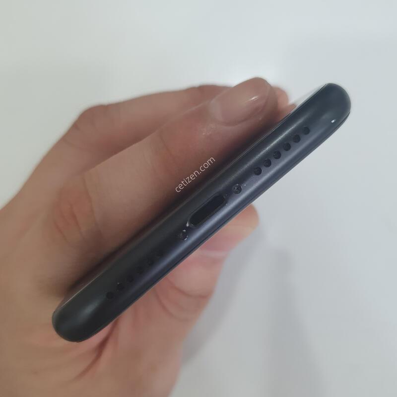 ������XR 64G ���ܻ� ���±� �߰��� �����