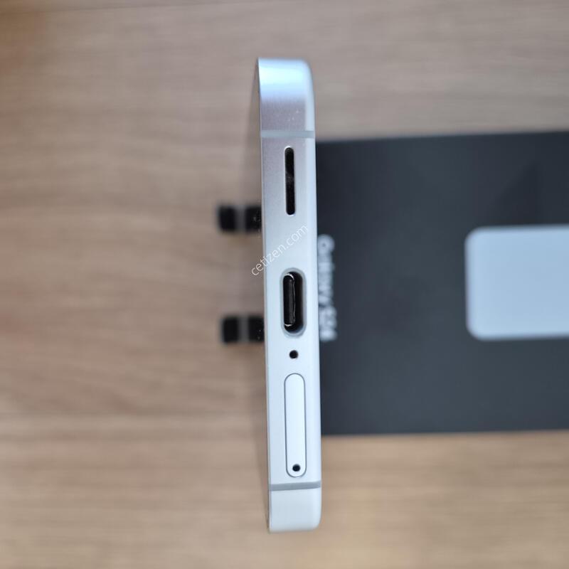 ������ S24 512GB �ڱ��� �����׷��� Ǯ�ڽ� �˴ϴ�.