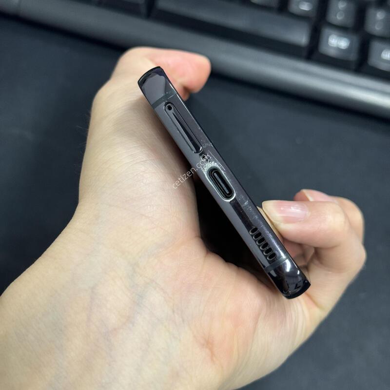 ������ s22