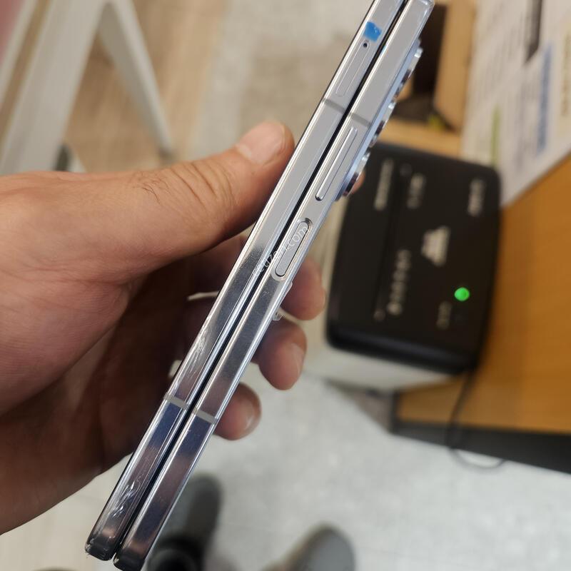 kt / ����5 / 256GB / �÷�  / ������1�� ����.���� / ���þ��� ���� / A/S ���� �ü��� �Ϸ�