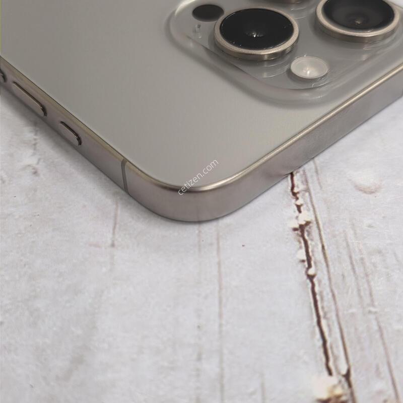 15���� 256GB