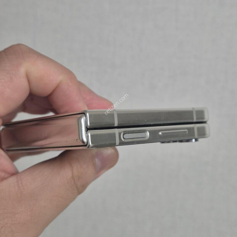 Z�ø�5 LCD�� ��ġ����