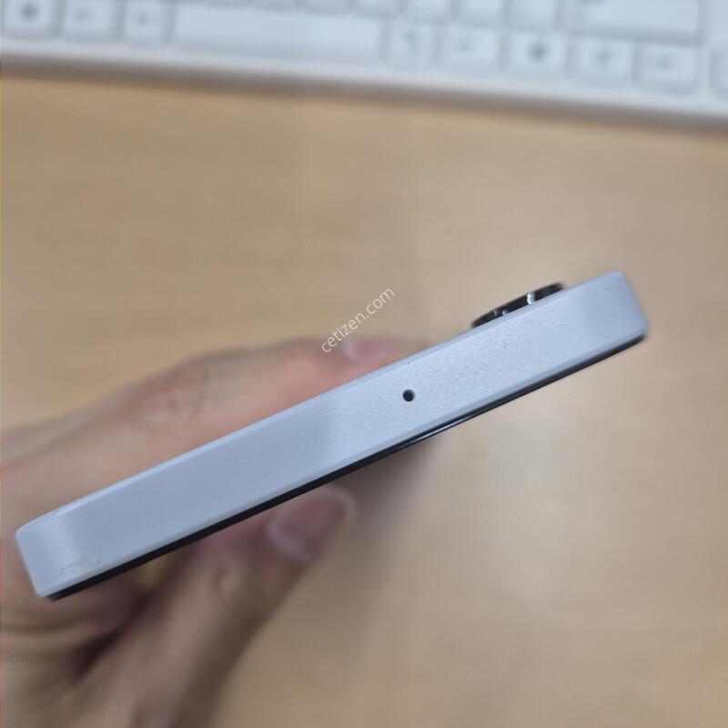 ������A15 ȭ��Ʈ SS�� 128GB
