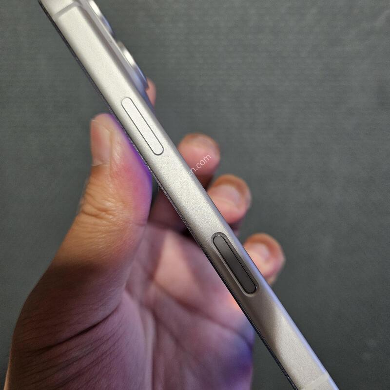 ������ 17����256GB ���������ϴ�