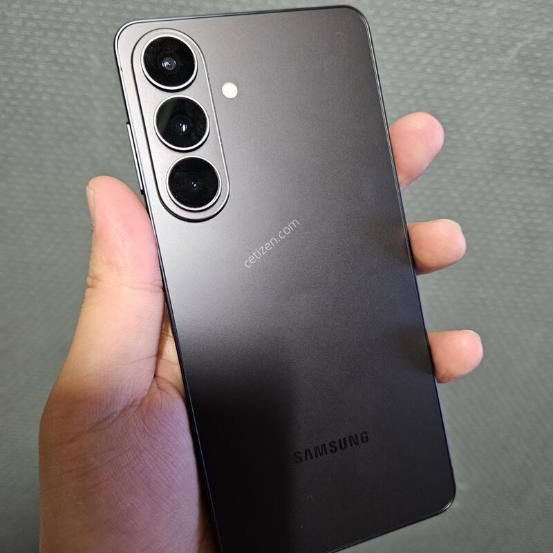 �ڱ��� ������ S26�÷��� 512GB ���� ���±����մϴ�