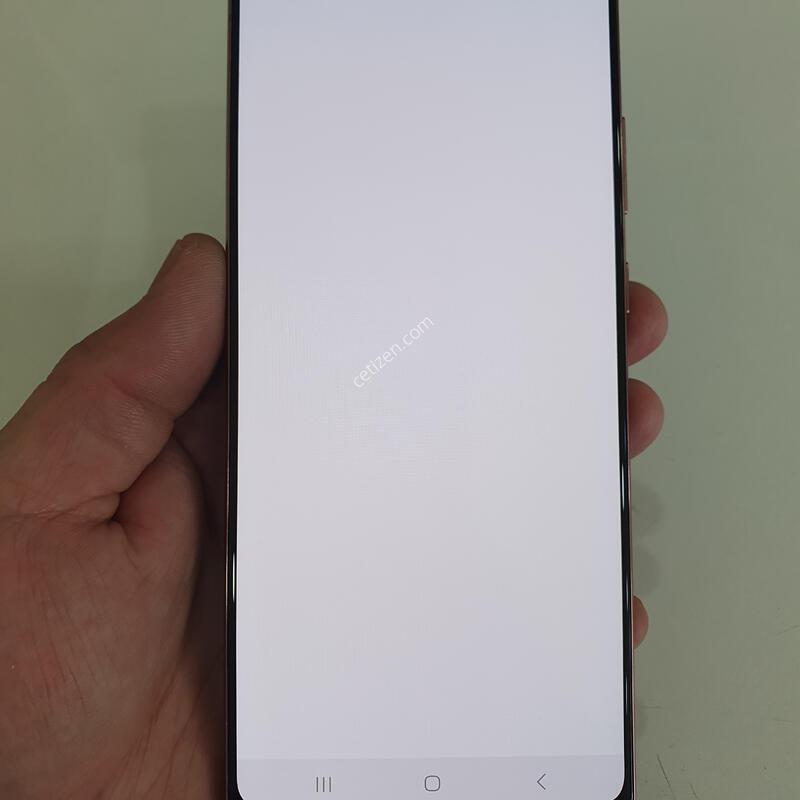 �����ó�Ʈ20 256G ���ܻ� ������ �߰��� �����