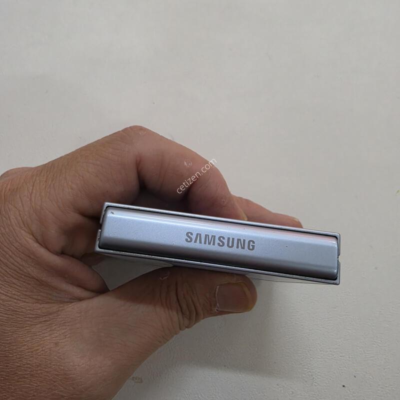 ������ Z�ø�6 ���� 256GB