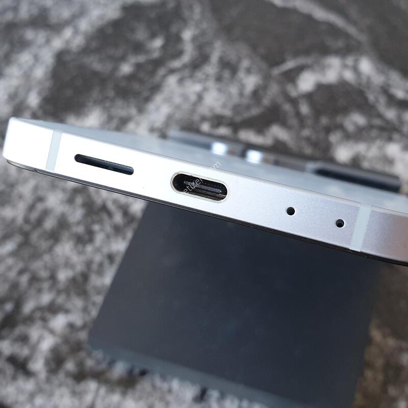 LG ������Z�ø�6 (F741N) ���� 256�Ⱑ (0077698)