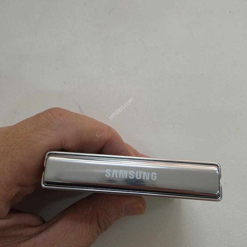 ������ Z�ø�5 ��Ʈ 256GB