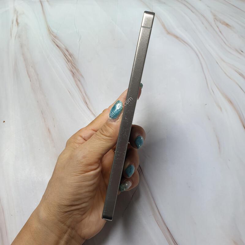 KT ������ S25��Ʈ�� ƼŸ���׷��� 256G A�� �Ǹ��մϴ�