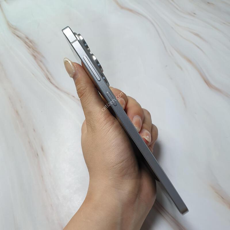 LG ������ S25���� �ǹ� 512G S�� �Ǹ��մϴ�