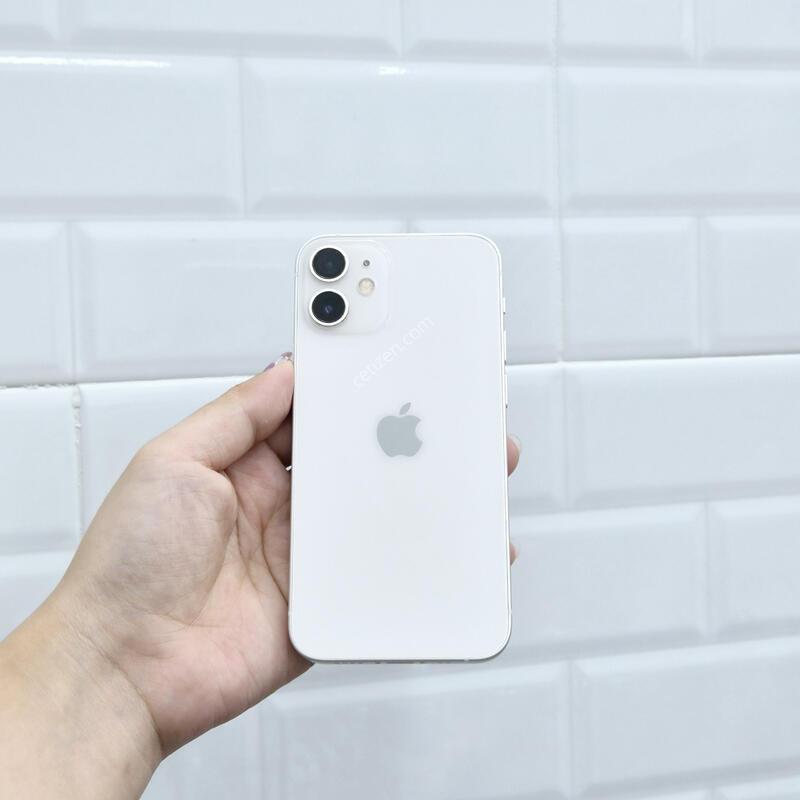 ������12�̴� 128GB ȭ��Ʈ