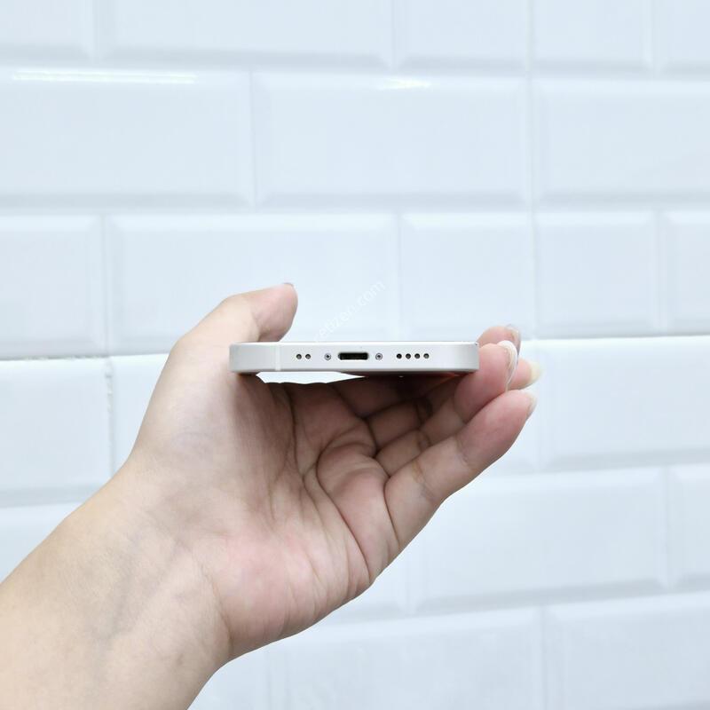 ������12�̴� 128GB ȭ��Ʈ