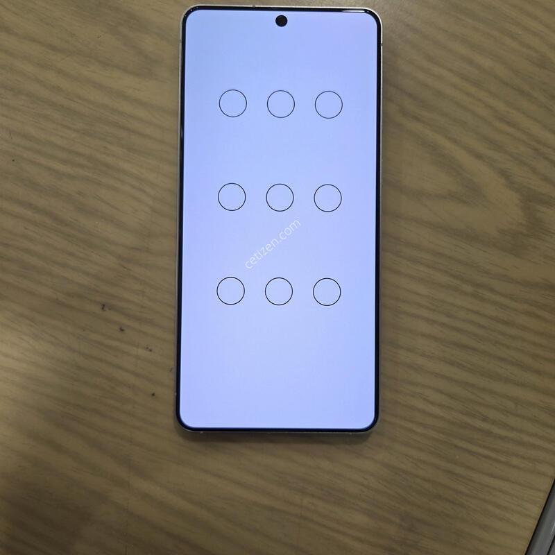S25����