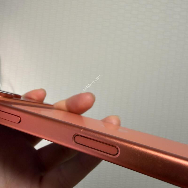 ������ 17���� 256GB �ڽ��� ������