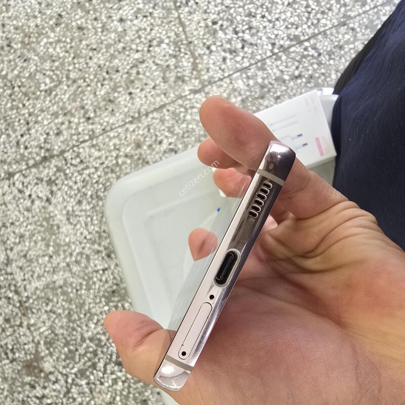 KT S22(S901) 256G ��ũ���� ����� �˴ϴ�
