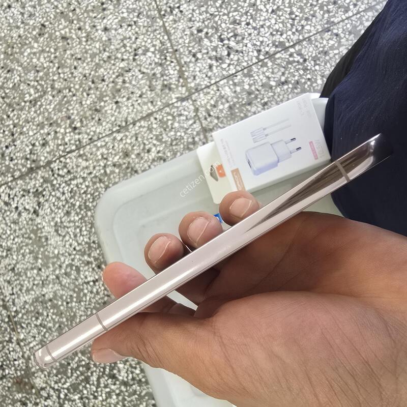 KT S22(S901) 256G ��ũ���� ����� �˴ϴ�