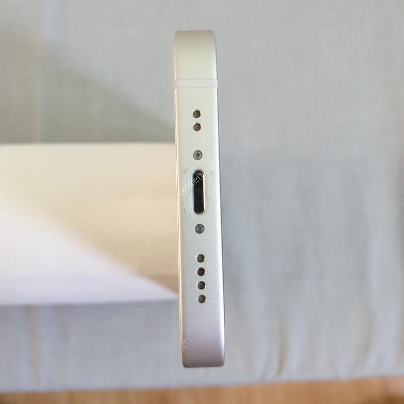 ������ 13�̴� / ȭ��Ʈ / 128GB