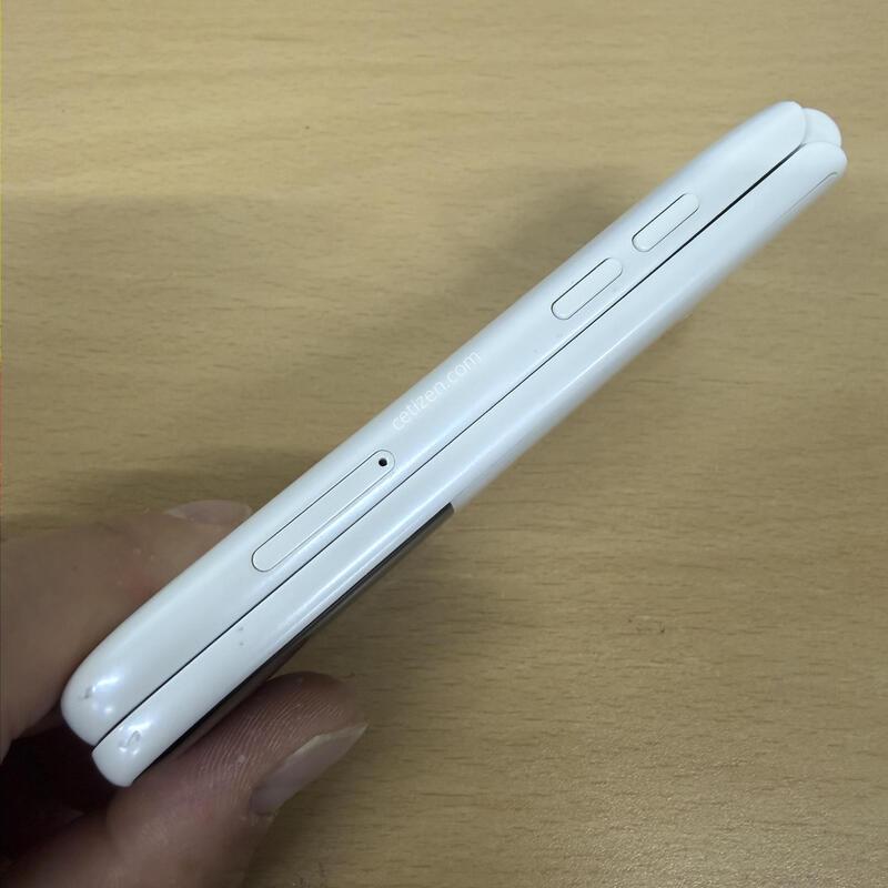 ��Ÿ������2 ȭ��Ʈ A�� 32GB