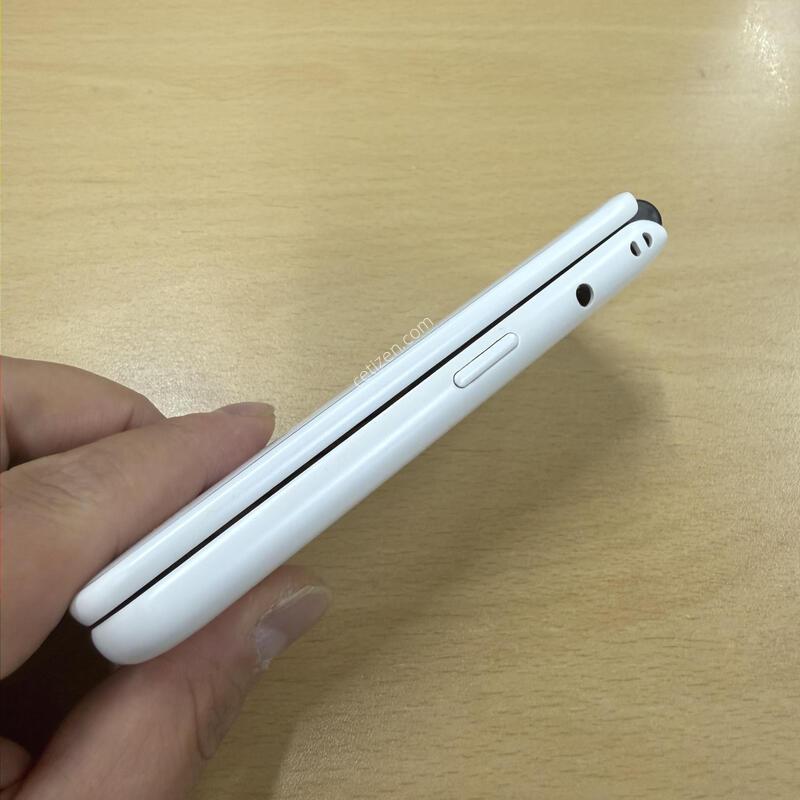 ��Ÿ������ ȭ��Ʈ SS�� 32GB