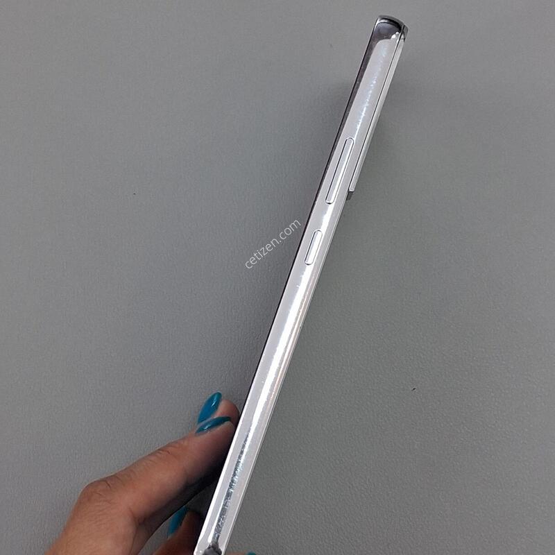 ������S22+ 256GB ȭ��Ʈ