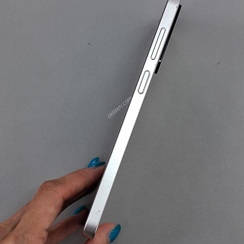 ������ ���̵�8  /128GB /ȭ��Ʈ