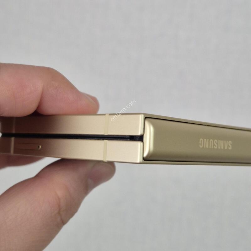 �ø�6 ���ο� LCD�ջ� ��ġ����